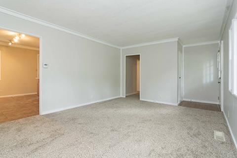 1108 Cambridge Dr, Champaign, IL 61821 photo 3