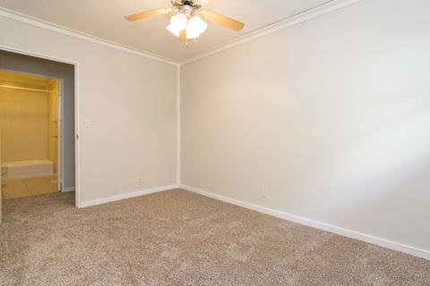 1108 Cambridge Dr, Champaign, IL 61821 photo 17