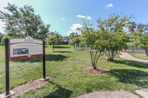 517 E Chicago St, Elgin, IL 60120 photo 19