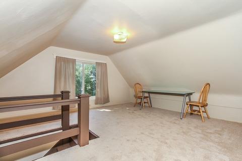 517 E Chicago St, Elgin, IL 60120 photo 13