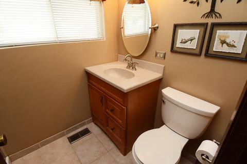 500 Fall Cir, Roselle, IL 60172 photo 23