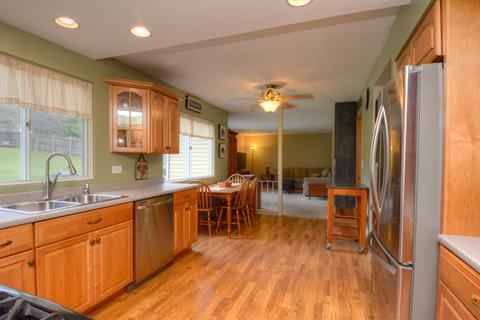 500 Fall Cir, Roselle, IL 60172 photo 11