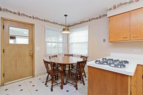 168 E Center Ave, Wheeling, IL 60090 photo 5