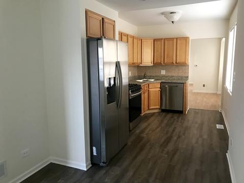 3754 W 63rd Pl, Chicago, IL 60629 photo 2