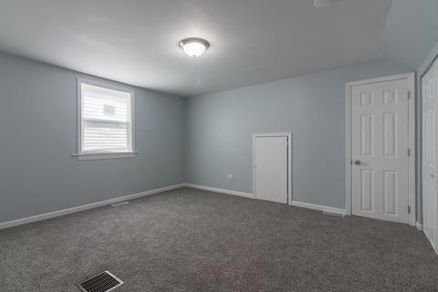12835 S Emerald Ave, Chicago, IL 60628 photo 6