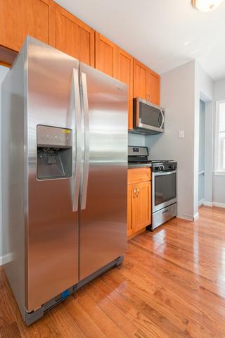 12835 S Emerald Ave, Chicago, IL 60628 photo 3