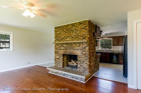 1731 Gary Ave, Aurora, IL 60505 photo 8