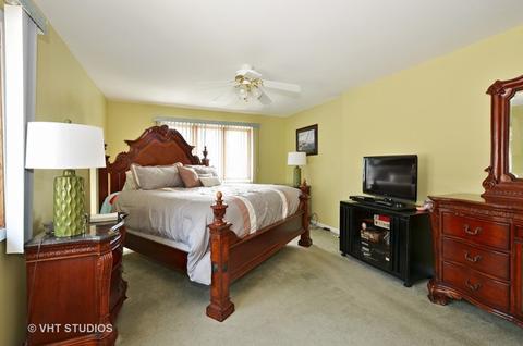 2533 Allison Ct, Glenview, IL 60025 photo 9
