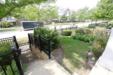 443 Plaza Pl, Aurora, IL 60504 photo 18