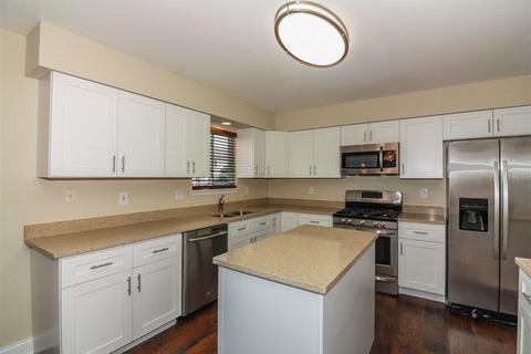 14219 S Longview Ln, Plainfield, IL 60544 photo 8