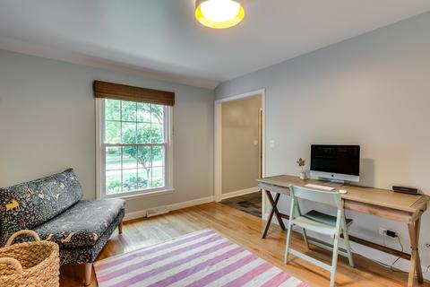 408 E 11th Ave, Naperville, IL 60563 photo 6