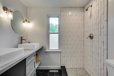 408 E 11th Ave, Naperville, IL 60563 photo 19