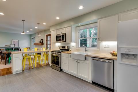 408 E 11th Ave, Naperville, IL 60563 photo 12