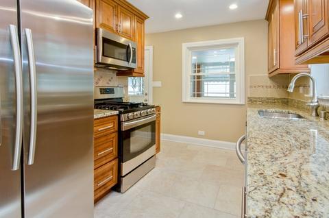233 Howard Ave, Hillside, IL 60162 photo 8