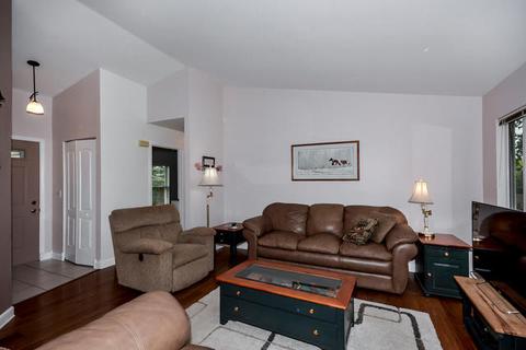 620 Red Coach Ln, Algonquin, IL 60102 photo 3