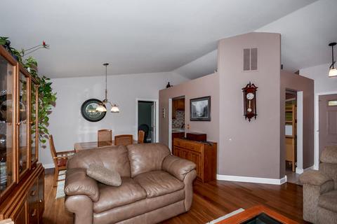 620 Red Coach Ln, Algonquin, IL 60102 photo 6