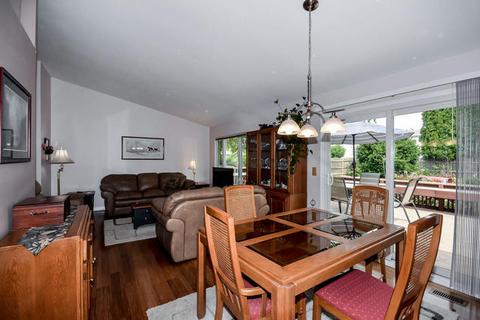 620 Red Coach Ln, Algonquin, IL 60102 photo 7