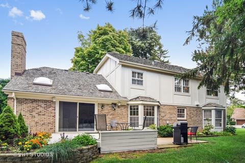 645 Maplewood Dr, Wheaton, IL 60189 photo 25