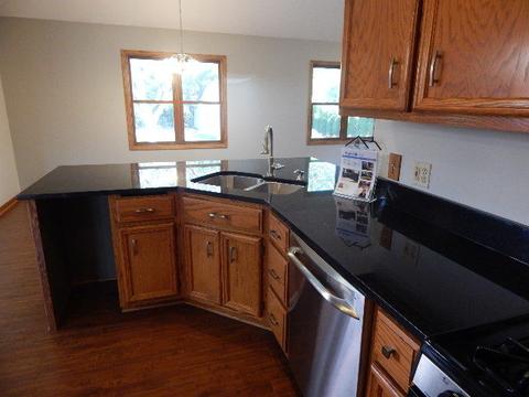 16341 S George Ct, Plainfield, IL 60586 photo 6