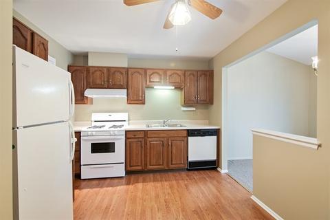 1506 Camden Ct #C2, Wheeling, IL 60090 photo 4