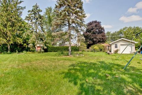 1418 Emmerson Ln, Mount Prospect, IL 60056 photo 3