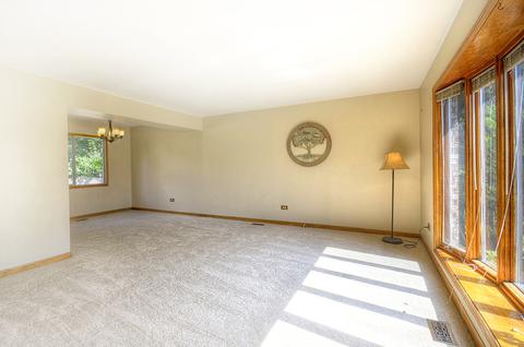 404 Jefferson Ct, Wheeling, IL 60090 photo 4