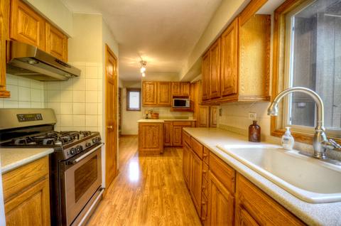 404 Jefferson Ct, Wheeling, IL 60090 photo 7