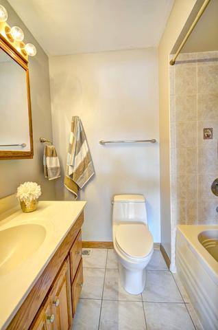 404 Jefferson Ct, Wheeling, IL 60090 photo 15