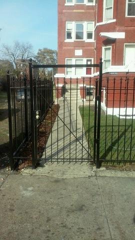 1446 E 66th Pl, Chicago, IL 60637 photo 1