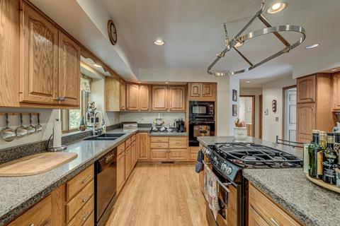 2 Harper Ct, Algonquin, IL 60102 photo 10