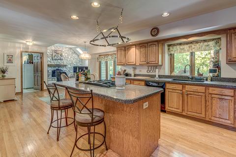 2 Harper Ct, Algonquin, IL 60102 photo 8