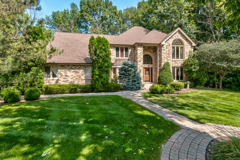 2 Harper Ct, Algonquin, IL 60102 photo 2