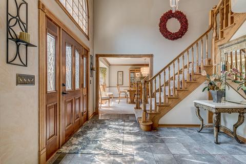 2 Harper Ct, Algonquin, IL 60102 photo 3