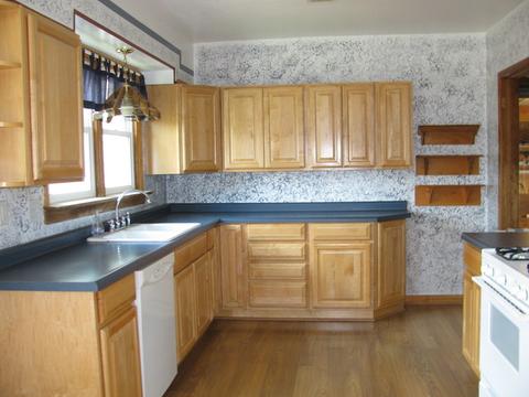 217 E South St, Durand, IL 61024 photo 6