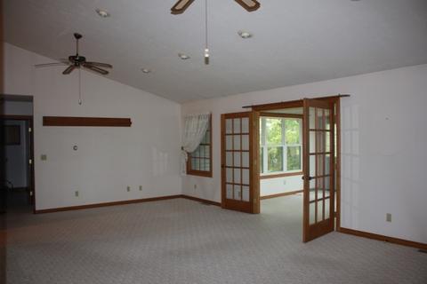 431 E Lincoln Ave, Onarga, IL 60955 photo 15