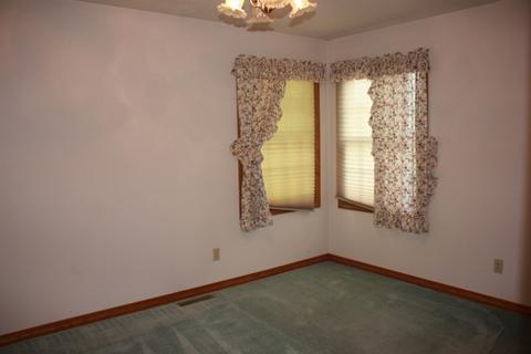 431 E Lincoln Ave, Onarga, IL 60955 photo 25