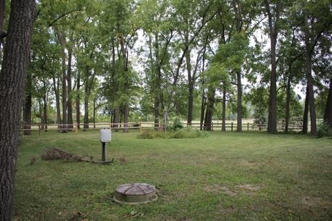 431 E Lincoln Ave, Onarga, IL 60955 photo 5