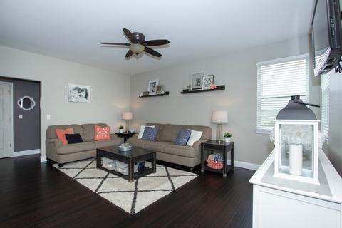 6714 Galway Dr, Mchenry, IL 60050 photo 10