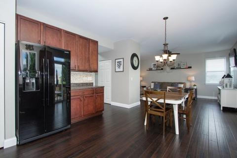 6714 Galway Dr, Mchenry, IL 60050 photo 9