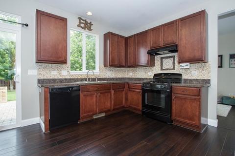 6714 Galway Dr, Mchenry, IL 60050 photo 6