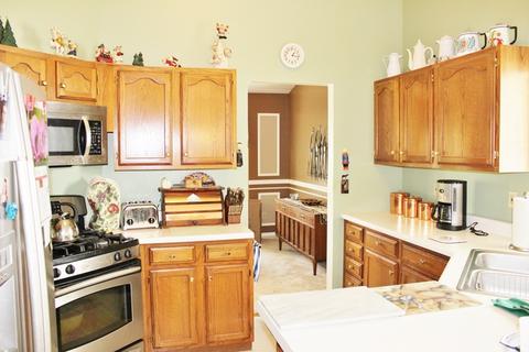 3308 Chestnut Dr, Mchenry, IL 60051 photo 6