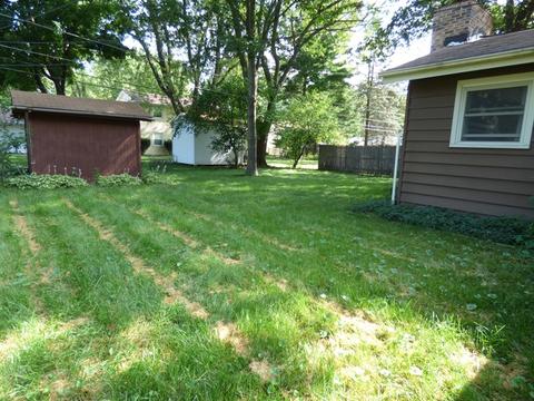 948 Seminole Dr, Elgin, IL 60120 photo 8