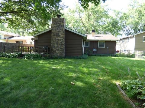 948 Seminole Dr, Elgin, IL 60120 photo 3