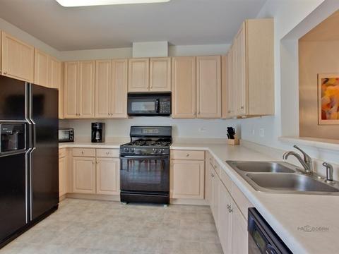 1629 Geneva Dr, Wheeling, IL 60090 photo 5