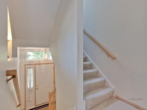 1629 Geneva Dr, Wheeling, IL 60090 photo 3