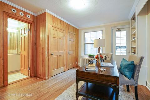 210 E Pearson St #11B, Chicago, IL 60611 photo 10