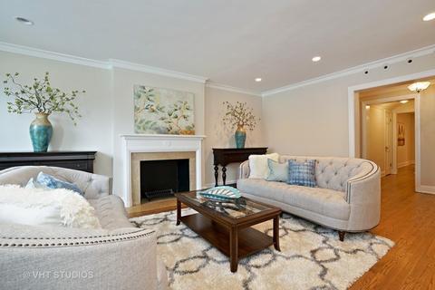 210 E Pearson St #11B, Chicago, IL 60611 photo 3