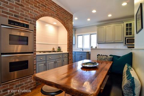520 N West St, Wheaton, IL 60187 photo 8
