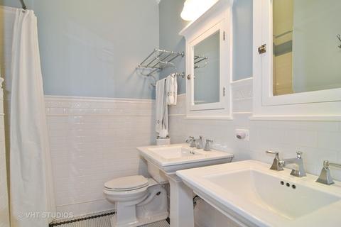 520 N West St, Wheaton, IL 60187 photo 14