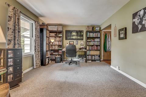 1813 Stoddard Ave, Wheaton, IL 60187 photo 4